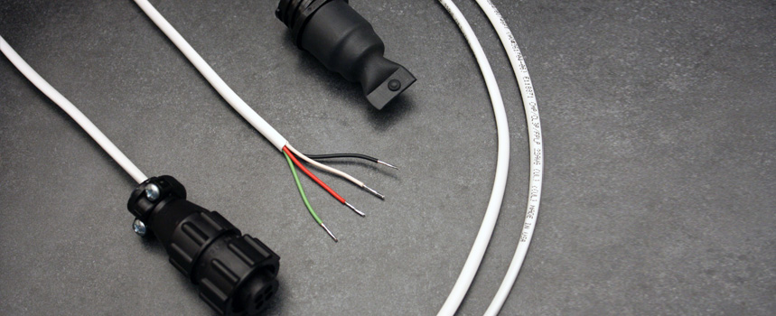 LC-KIT banner LC-KIT - 15' non-sensing cable and one end of line terminator